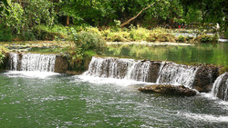 Nam Tok CHET SAO NOI - kleine Wasserfälle mit Bademöglichkeiten